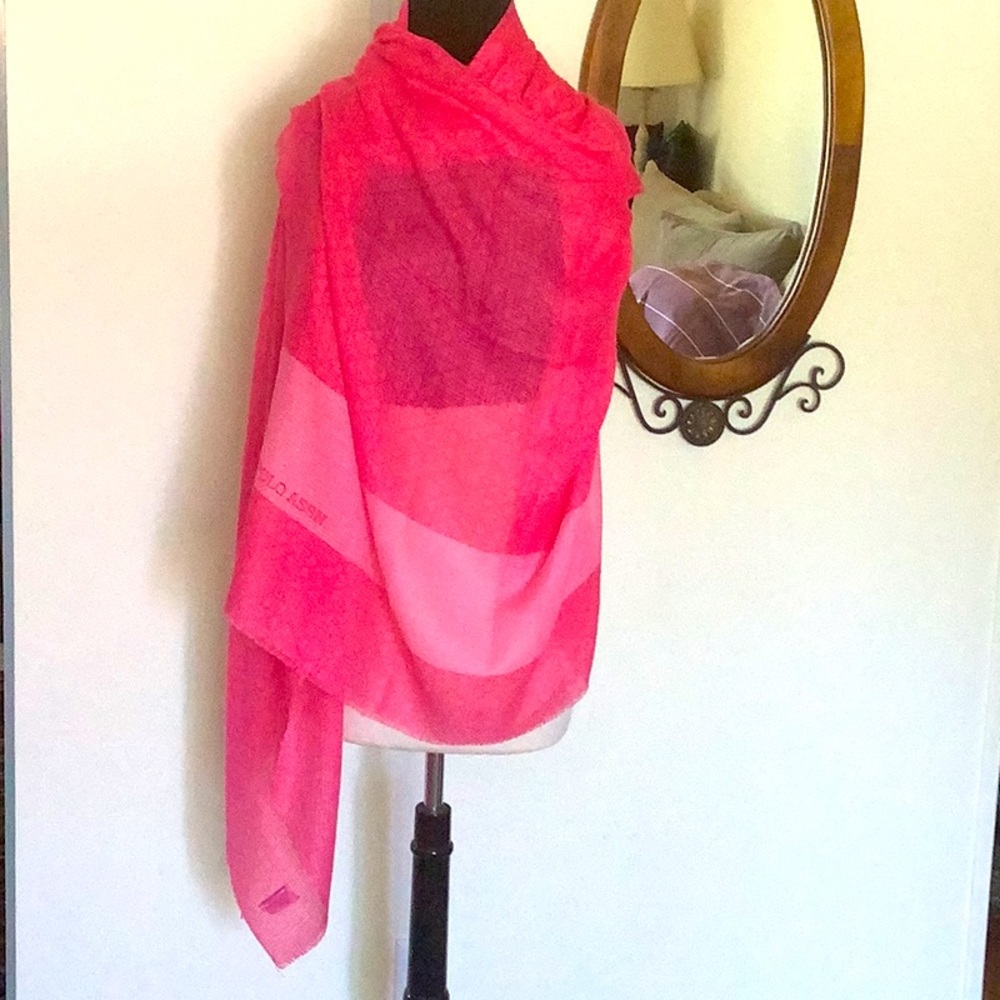 Pretty large cotton candy pink scarf